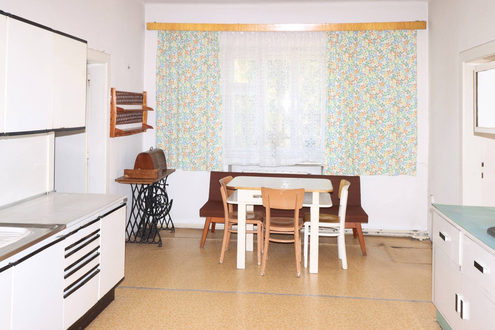 Prodej, Rodinné domy, 369 m² - Libina