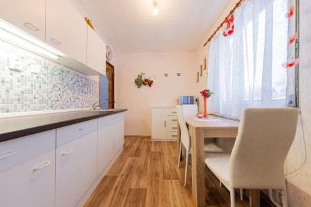 Prodej, Byt 3+1 s garáží,  80 m² - Radkov