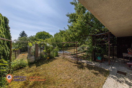 Prodej ŘRD (131,5 m²) se 2 garážemi a zahradou (755 m²) ve vyhledávané lokalitě Šumperka