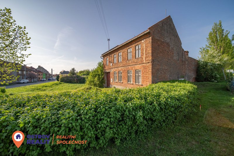 Prodej, rodinný dům, 3 805 m2, Čelechovice na Hané