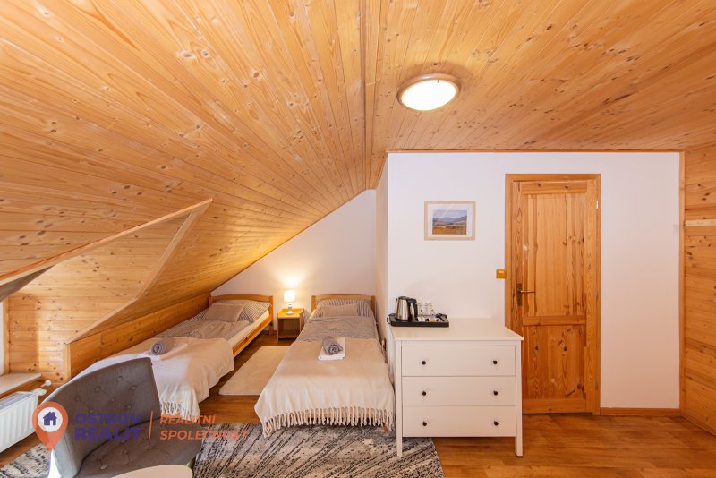 Prodej, penzion s apartmány, 2000 m2, Dolní Morava