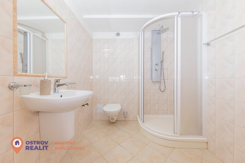 Prodej, penzion s apartmány, 2000 m2, Dolní Morava