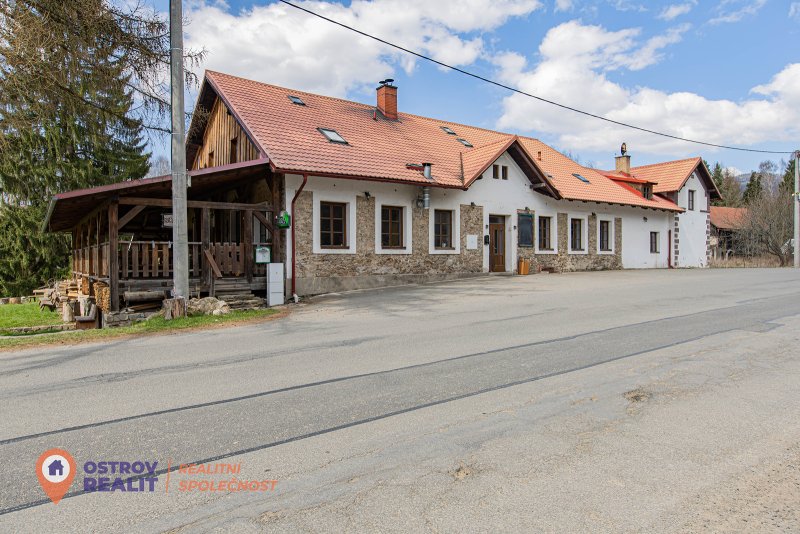 Prodej, penzion s apartmány, 2000 m2, Dolní Morava