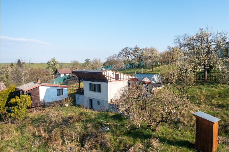 Prodej, zahrady s chatou, 1 400 m2, Kokory