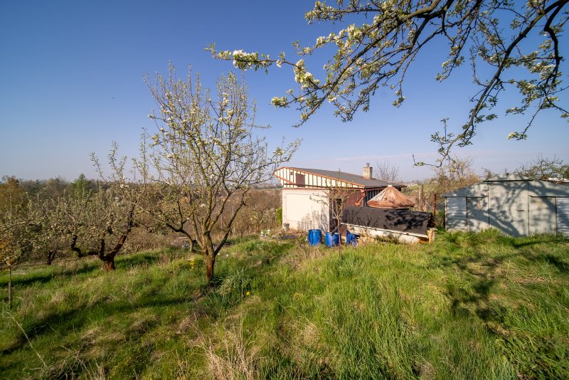 Prodej, zahrady s chatou, 1 400 m2, Kokory