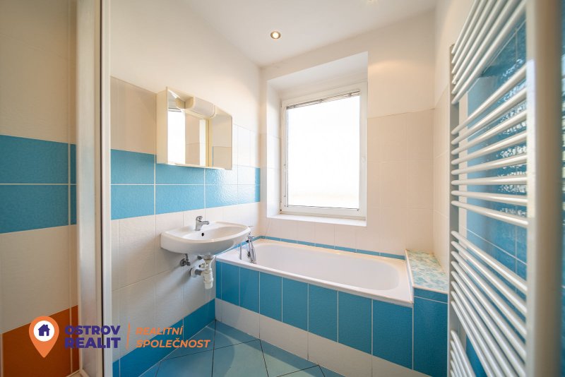 Pronájem, rodinný dům, Hanušovice