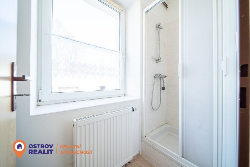 Pronájem, rodinný dům, Hanušovice