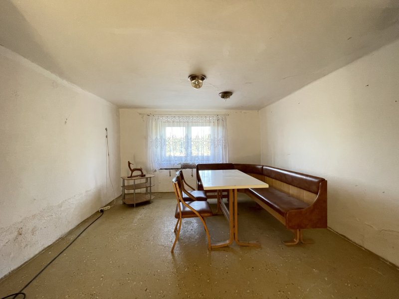 Prodej, rodinný dům se zahradou, 816 m2, Laškov