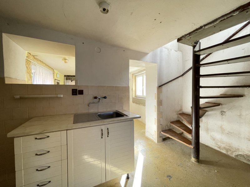 Prodej, rodinný dům se zahradou, 816 m2, Laškov