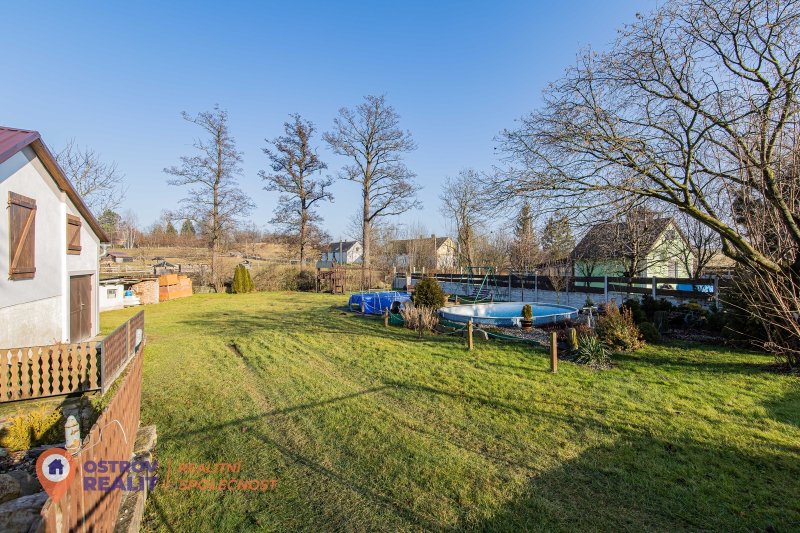 Prodej, rodinný dům, pozemek 1 861 m2,  Bernartice