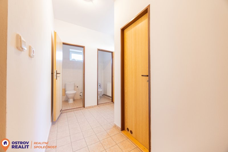 Prodej, komerční budova, Hanušovice