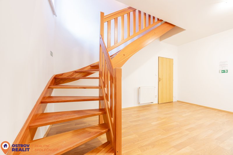 Prodej, komerční budova, Hanušovice