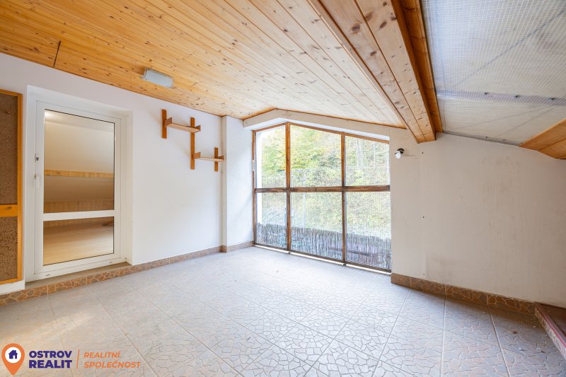 Prodej, komerční budova, Hanušovice