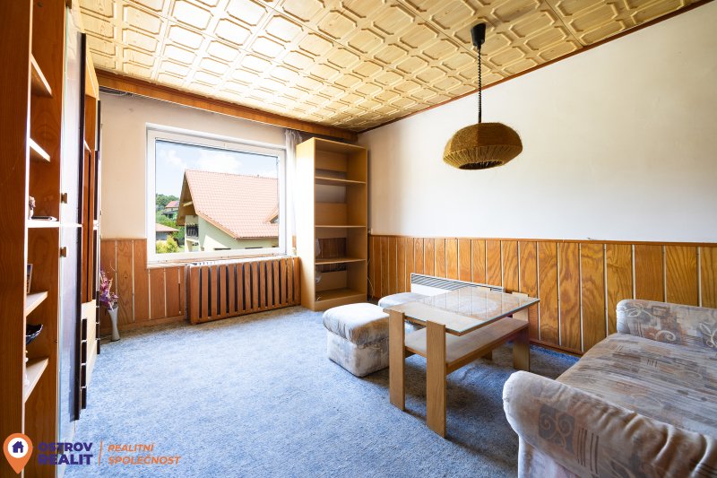 Prodej, rodinný dům, 1120 m2, Rovensko