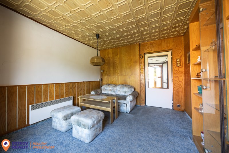 Prodej, rodinný dům, 1120 m2, Rovensko