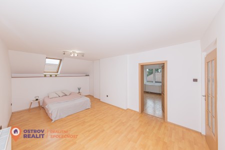 Prodej rodinného domu 5+1, 1004 m² – Mělník