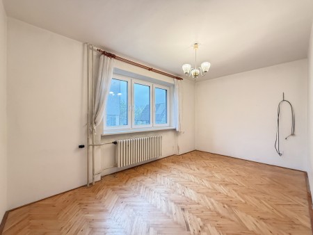 Prodej prostorného bytu 3+1 v Libině