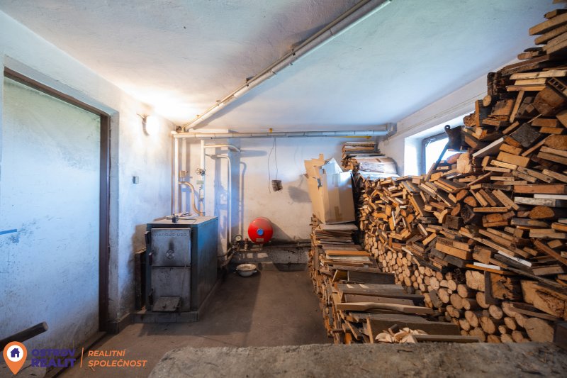 Prodej, rodinný dům, pozemek 2 700 m², Petrovice u Karviné