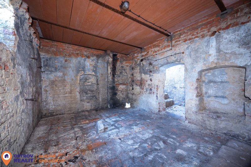 Prodej, rodinný dům, pozemek 2 700 m², Petrovice u Karviné