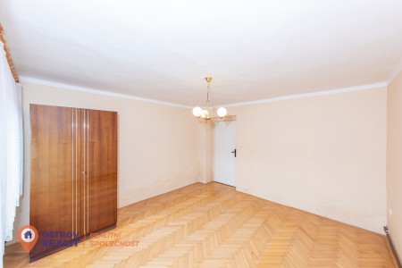 Prodej, byt 2+1 57 m2, Petrov nad Desnou