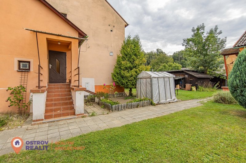 Prodej, byt 2+1 57 m2, Petrov nad Desnou