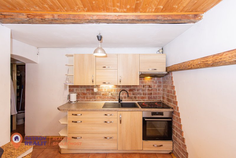 Prodej, rodinný dům, 2000 m2, Dolní Morava