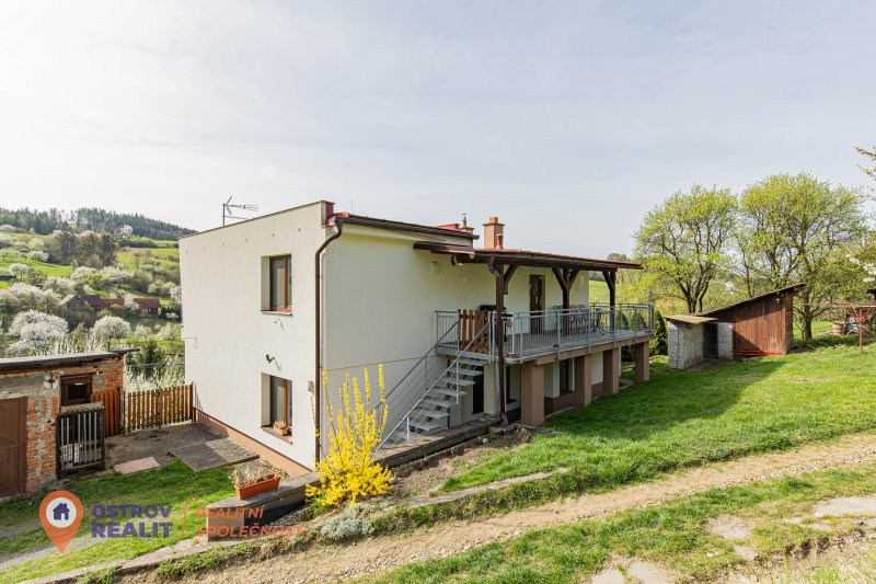 Prodej, dvougenerační dům, 286 m2, obec Všemina, Zlínský kraj