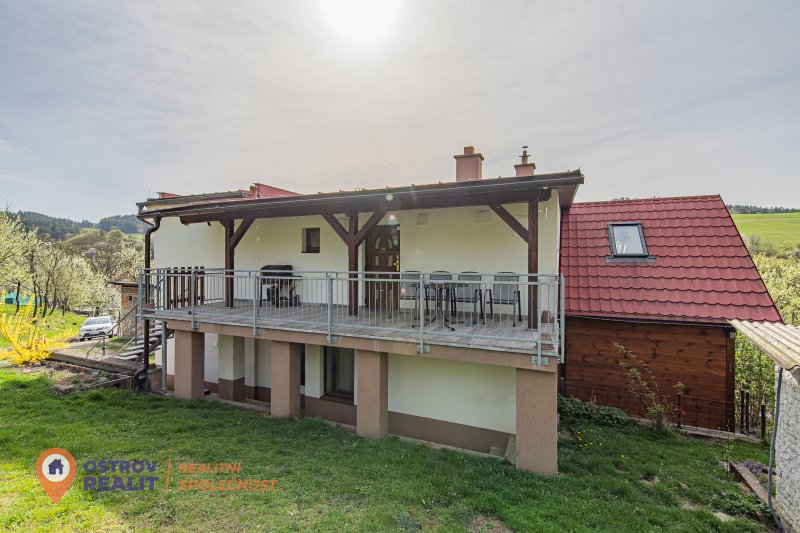 Prodej, dvougenerační dům, 286 m2, obec Všemina, Zlínský kraj