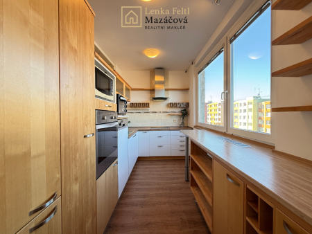 Pronájem, byt 3+1 s balkónem, Olomouc, Neředín