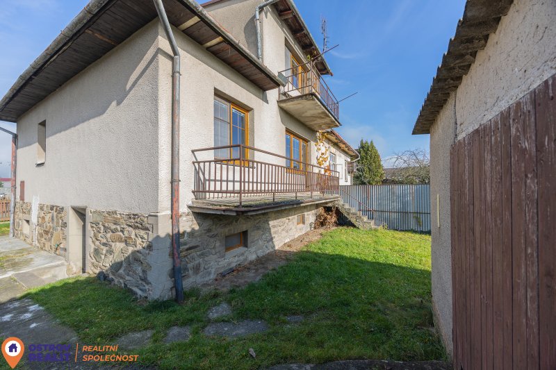 Prodej, rodinného domu 4+1 se zahradou 580 m2, Uničov