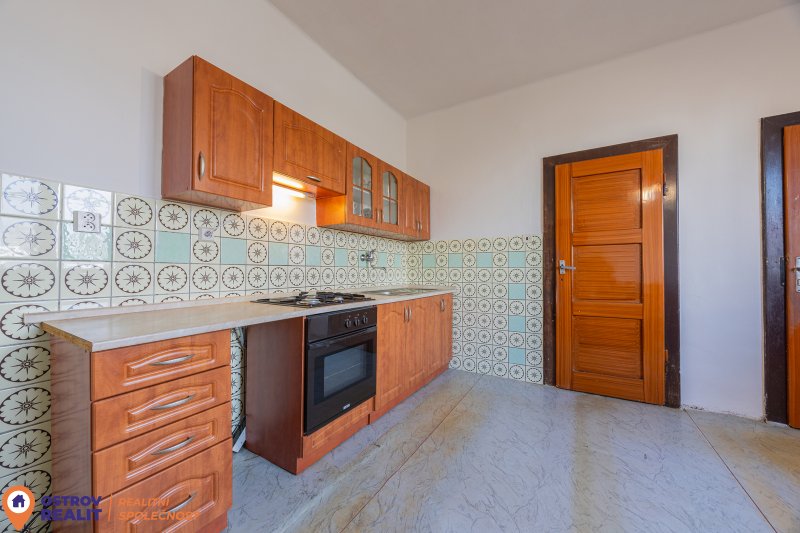 Prodej, rodinného domu 4+1 se zahradou 580 m2, Uničov