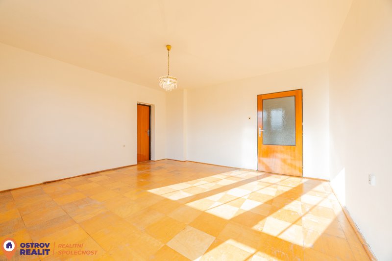 Prodej, rodinného domu 4+1 se zahradou 580 m2, Uničov