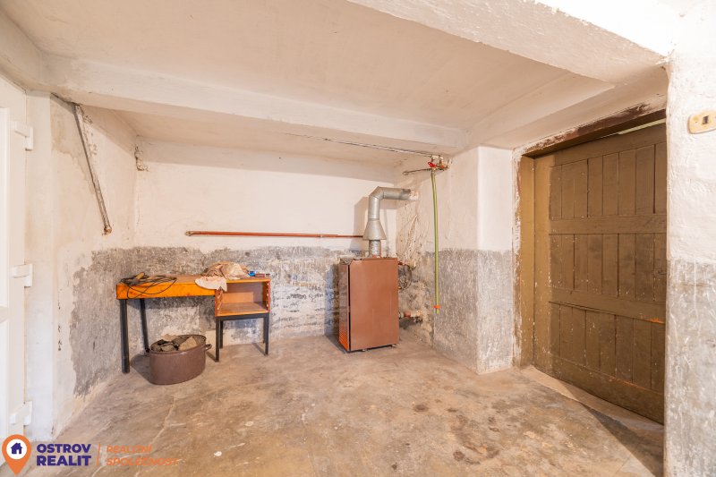 Prodej, rodinného domu 4+1 se zahradou 580 m2, Uničov