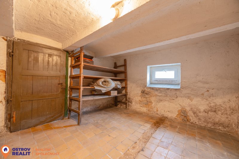 Prodej, rodinného domu 4+1 se zahradou 580 m2, Uničov