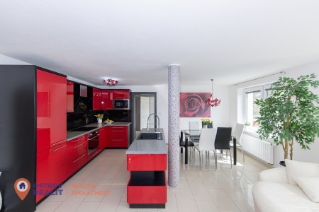 Prodej, rodinný dům, 286 m2, obec Všemina, Zlínský kraj