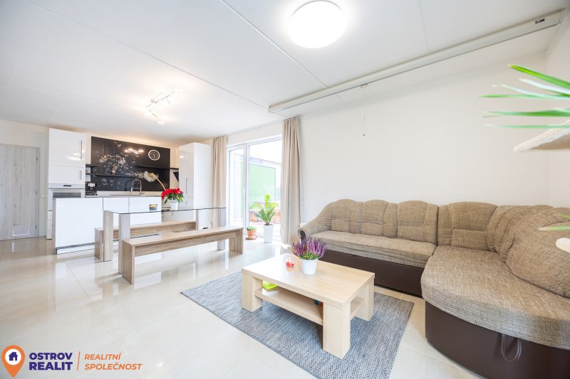 Prodej, rodinný dům, 4+kk, 669 m2, Zábřeh