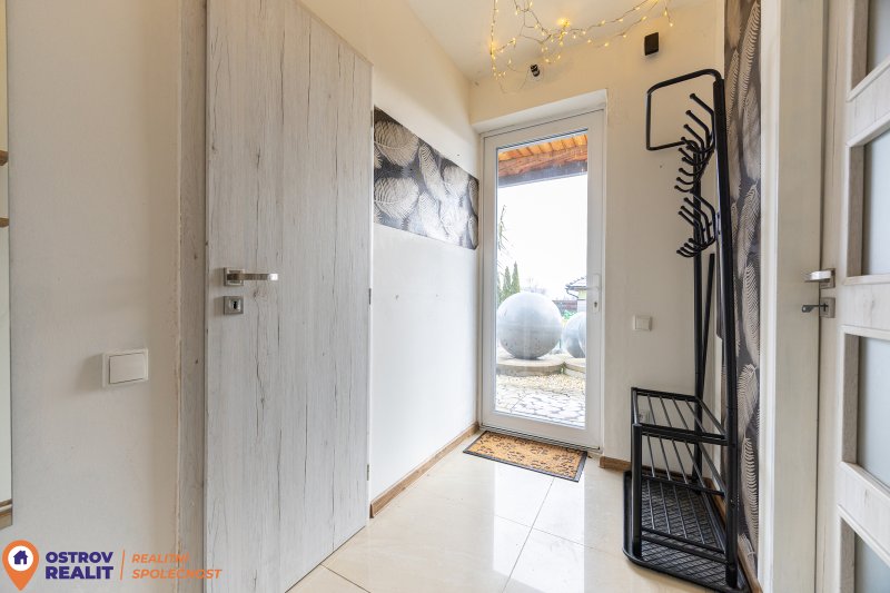 Prodej, rodinný dům, 4+kk, 669 m2, Zábřeh