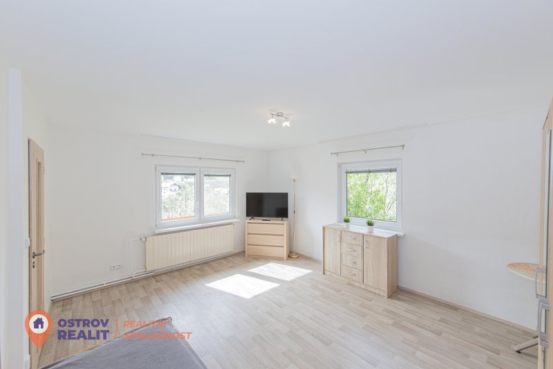 Prodej, bytu 4+1, 72m2, obec Všemina, Zlínský kraj