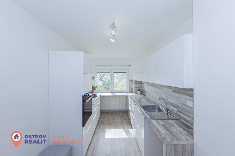 Prodej, bytu 4+1, 72m2, obec Všemina, Zlínský kraj