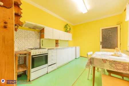 Prodej, rodinný dům se zázemím zemědělské usedlosti, pozemek celkem  3209 m2, Úsov