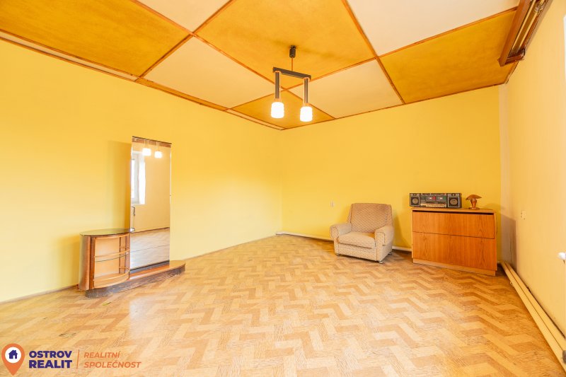 Prodej, rodinný dům se zázemím zemědělské usedlosti, pozemek celkem  3209 m2, Úsov