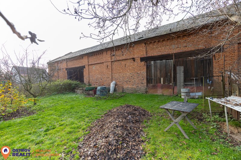 Prodej, rodinný dům se zázemím zemědělské usedlosti, pozemek celkem  3209 m2, Úsov