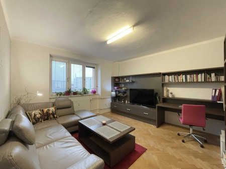 Pronájem vybaveného bytu 2+1 s balkonem, 57,4 m2, Olomouc