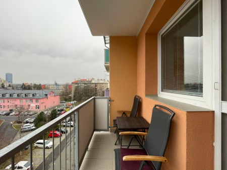Pronájem vybaveného bytu 2+1 s balkonem, 57,4 m2, Olomouc
