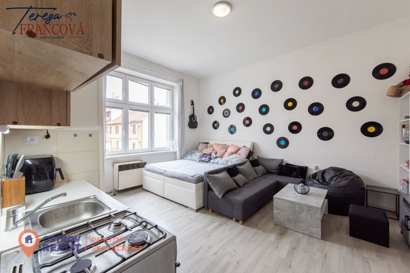 Prodej bytu 1+kk, 33 m² – Prostějov, ul. Krokova