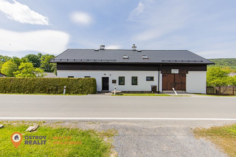 Prodej ubytovacího zařízení, 210 m², pozemek 3 397 m², Loučná nad Desnou