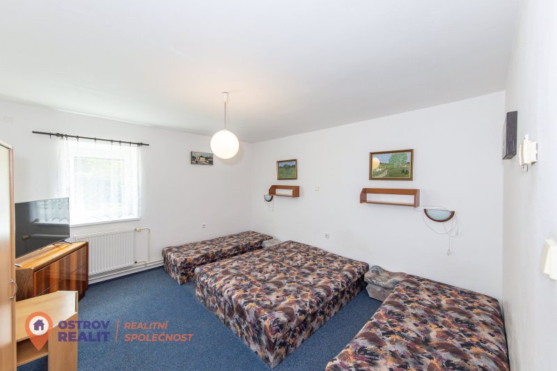 Prodej ubytovacího zařízení, 210 m², pozemek 3 397 m², Loučná nad Desnou