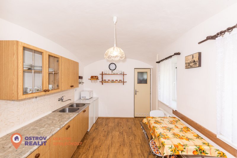 Prodej ubytovacího zařízení, 210 m², pozemek 3 397 m², Loučná nad Desnou