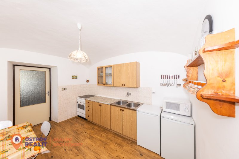 Prodej ubytovacího zařízení, 210 m², pozemek 3 397 m², Loučná nad Desnou