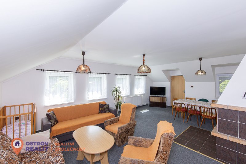 Prodej ubytovacího zařízení, 210 m², pozemek 3 397 m², Loučná nad Desnou